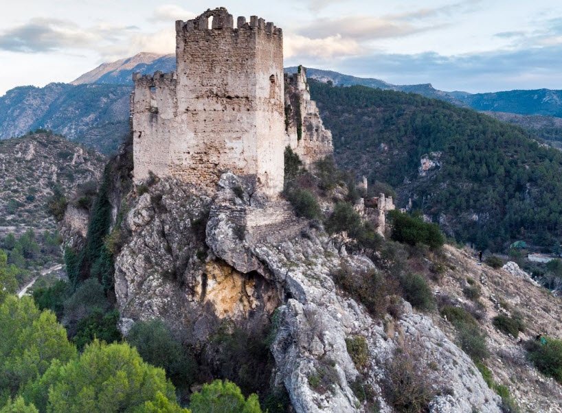 Castell de Perputxent, Spain